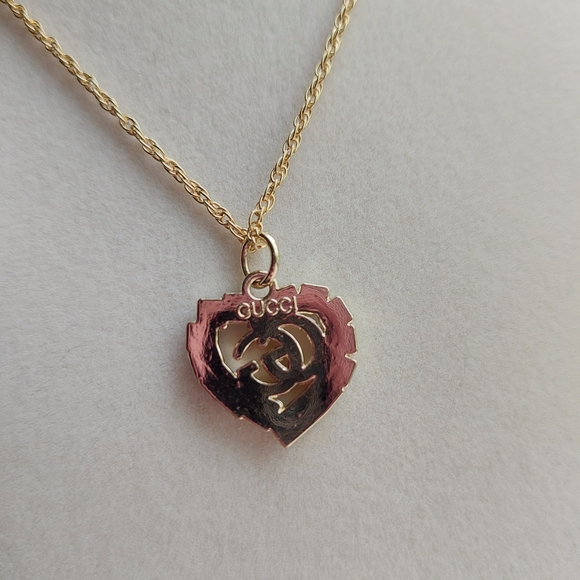 Gold Heart Pendant Necklace - Picture 3 of 5